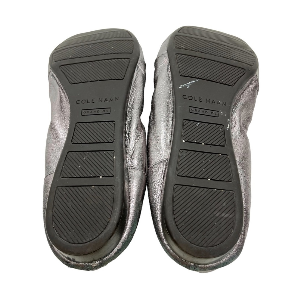 COLE HAAN Pewter Pleated Ballet Flats Slip On Loafers Genuine Leather Metallic 7 - Picture 15 of 16